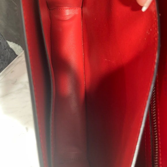 Authentic red Prada Elektra bag in excellent condition with minimal wear. - Picture 14 of 15